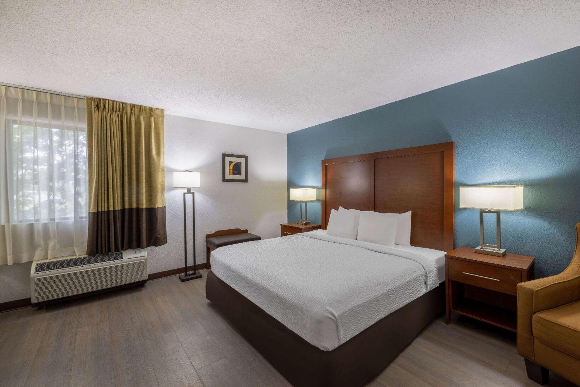 Travelodge By Wyndham ברקלין סנטר מראה חיצוני תמונה