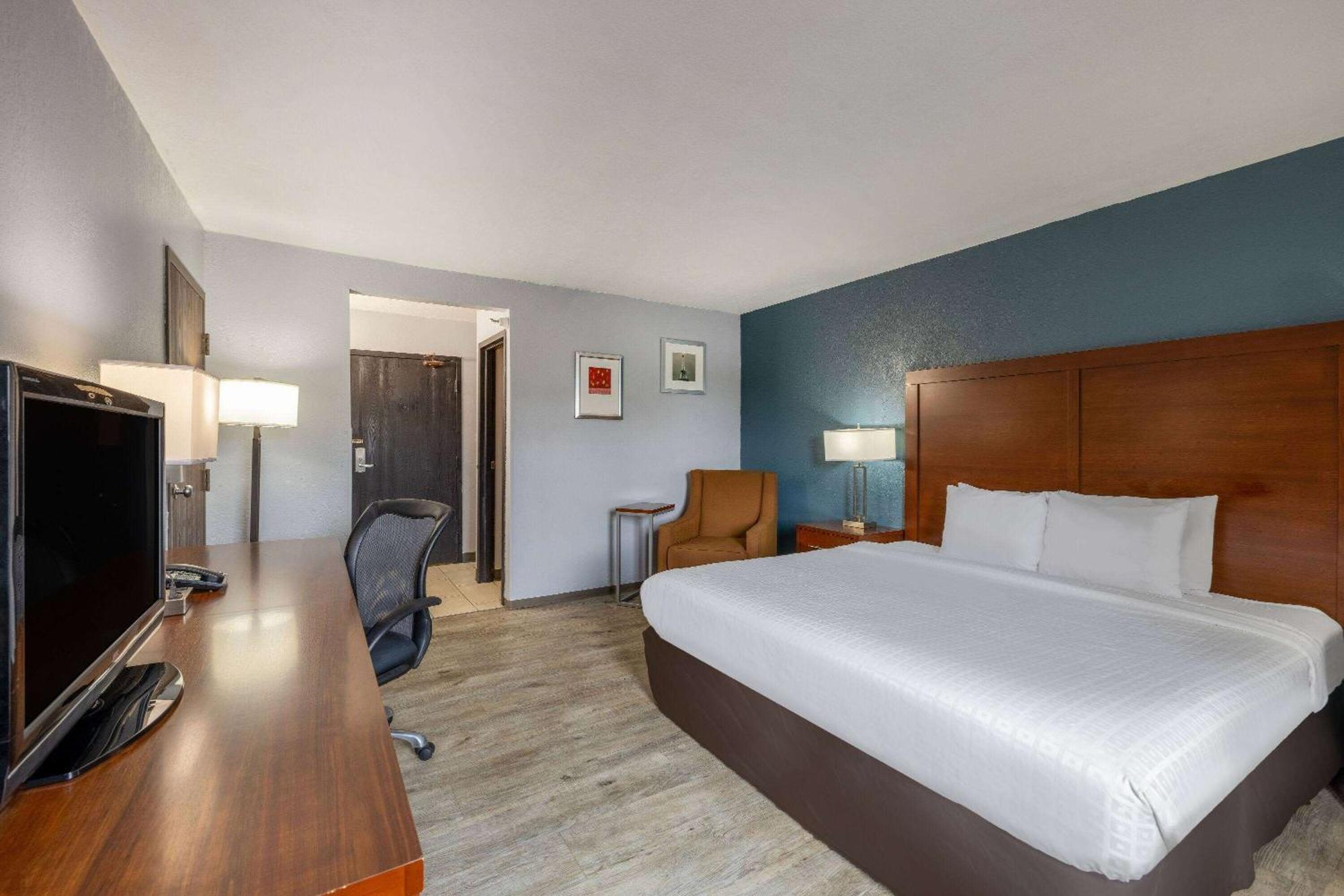 Travelodge By Wyndham ברקלין סנטר מראה חיצוני תמונה