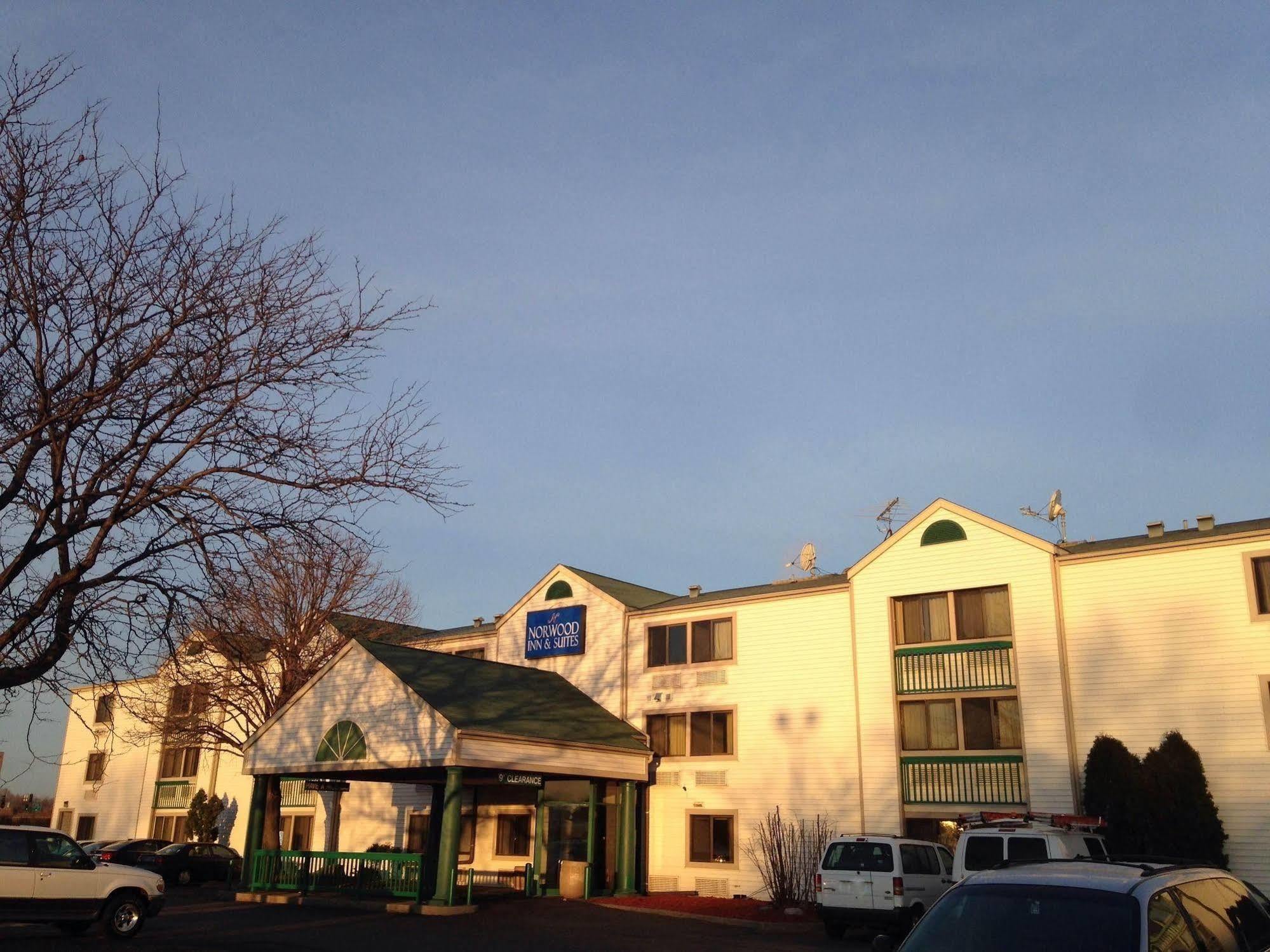 Travelodge By Wyndham ברקלין סנטר מראה חיצוני תמונה