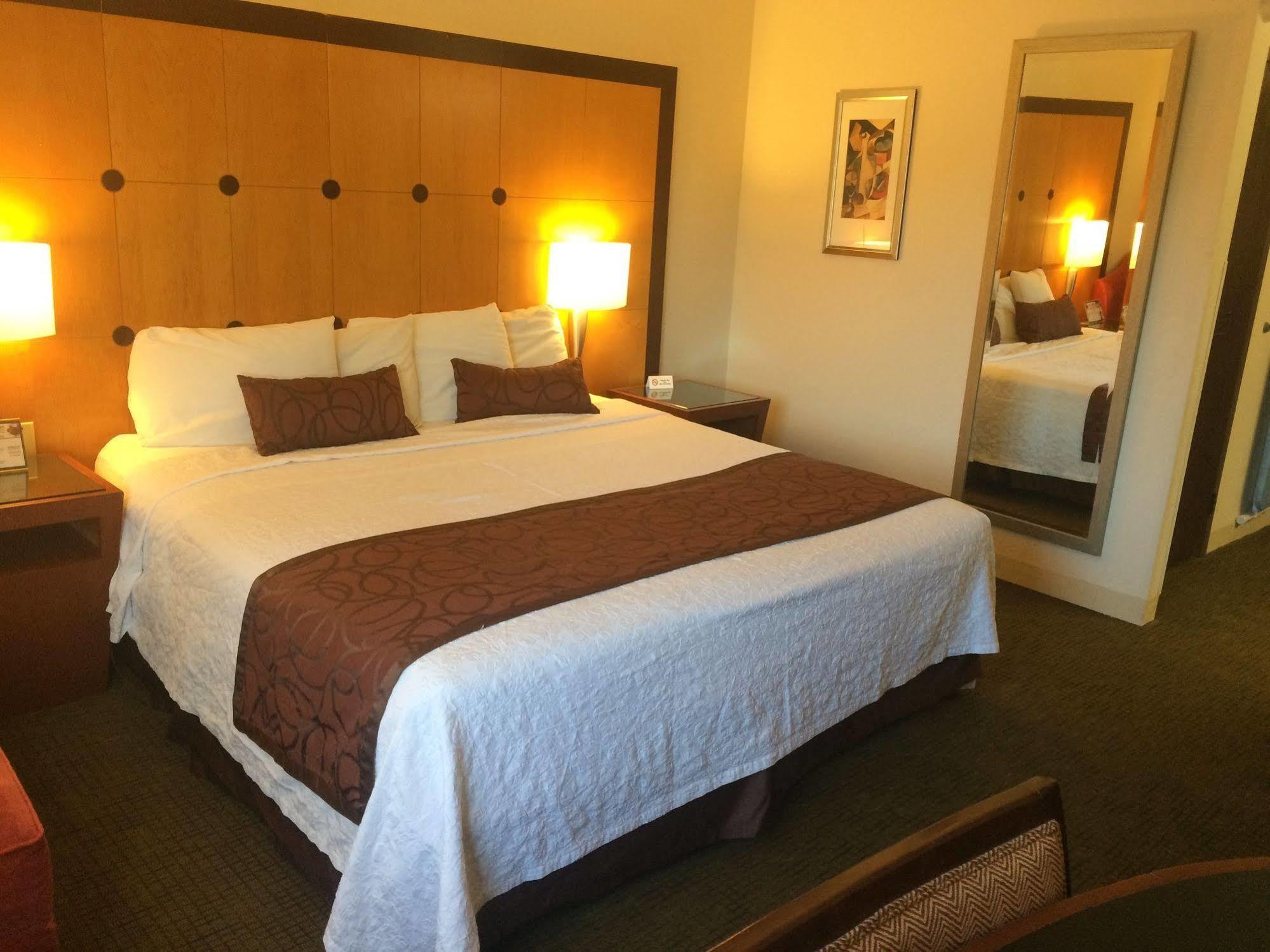 Travelodge By Wyndham ברקלין סנטר מראה חיצוני תמונה